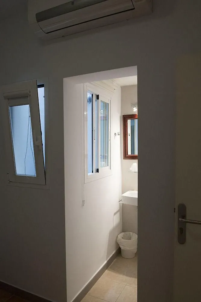 Apartamentos Ripoll Ibiza Town 0*,